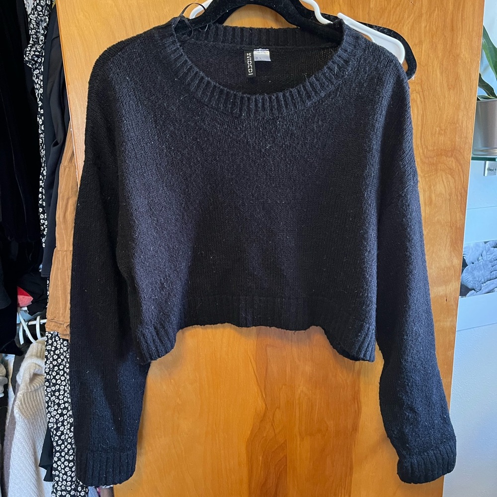 Cropped black sweater
